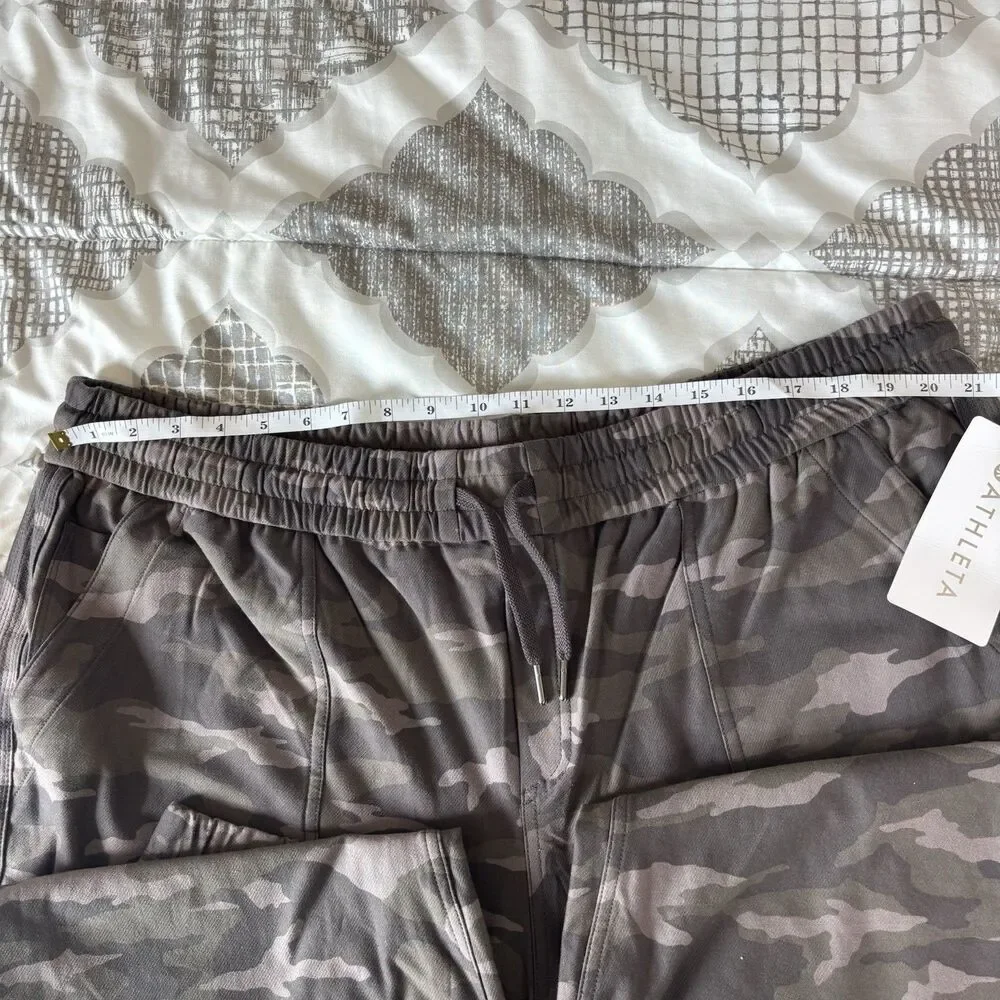 ATHLETA WOMEN'S BLACK OLIVE GREEN ELASTIC WAIST CAMO JOGGER PANTS Plus Size 22